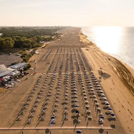 Seaside With Poolside Retreat * Bibione