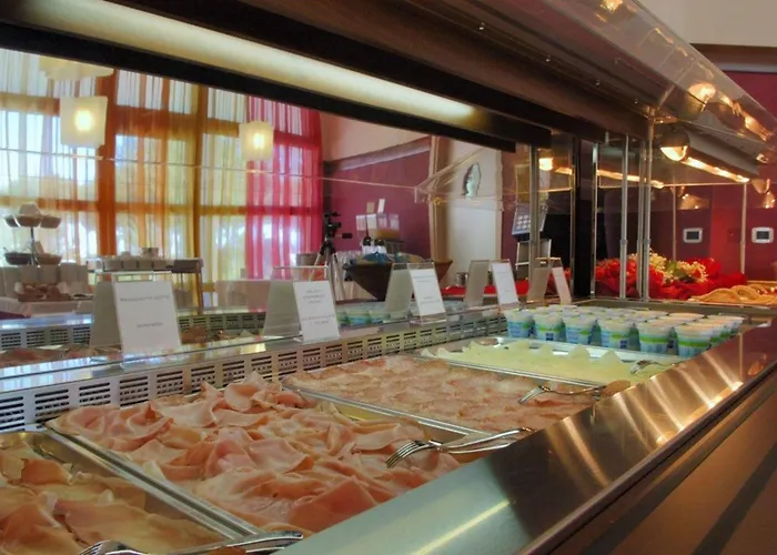 Daire Seaside With Poolside Retreat *