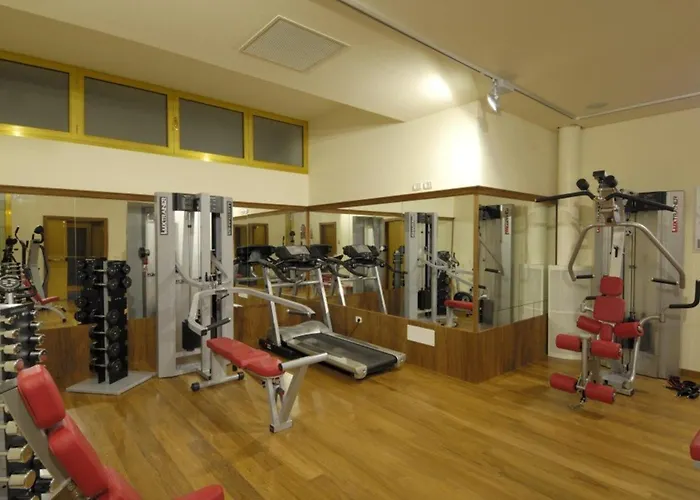 Seaside With Poolside Retreat *